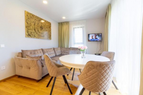 Amber Sand Apartment